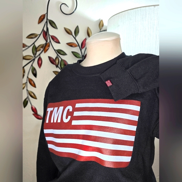 NWT The Marathon Clothing TMC Flag Crewneck Sweatshirt in Black Red & White SZ S - Picture 5 of 13